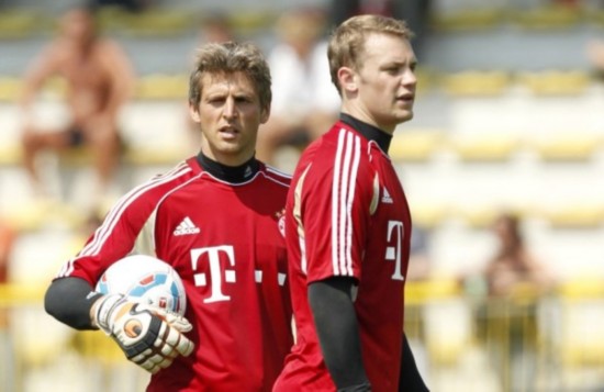 背景下的人 背景下的人