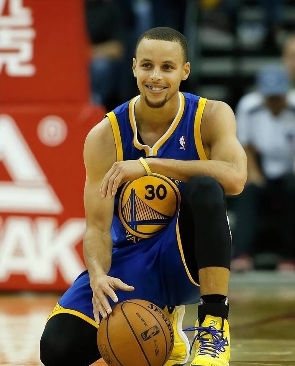 进攻端多次 进攻端多次