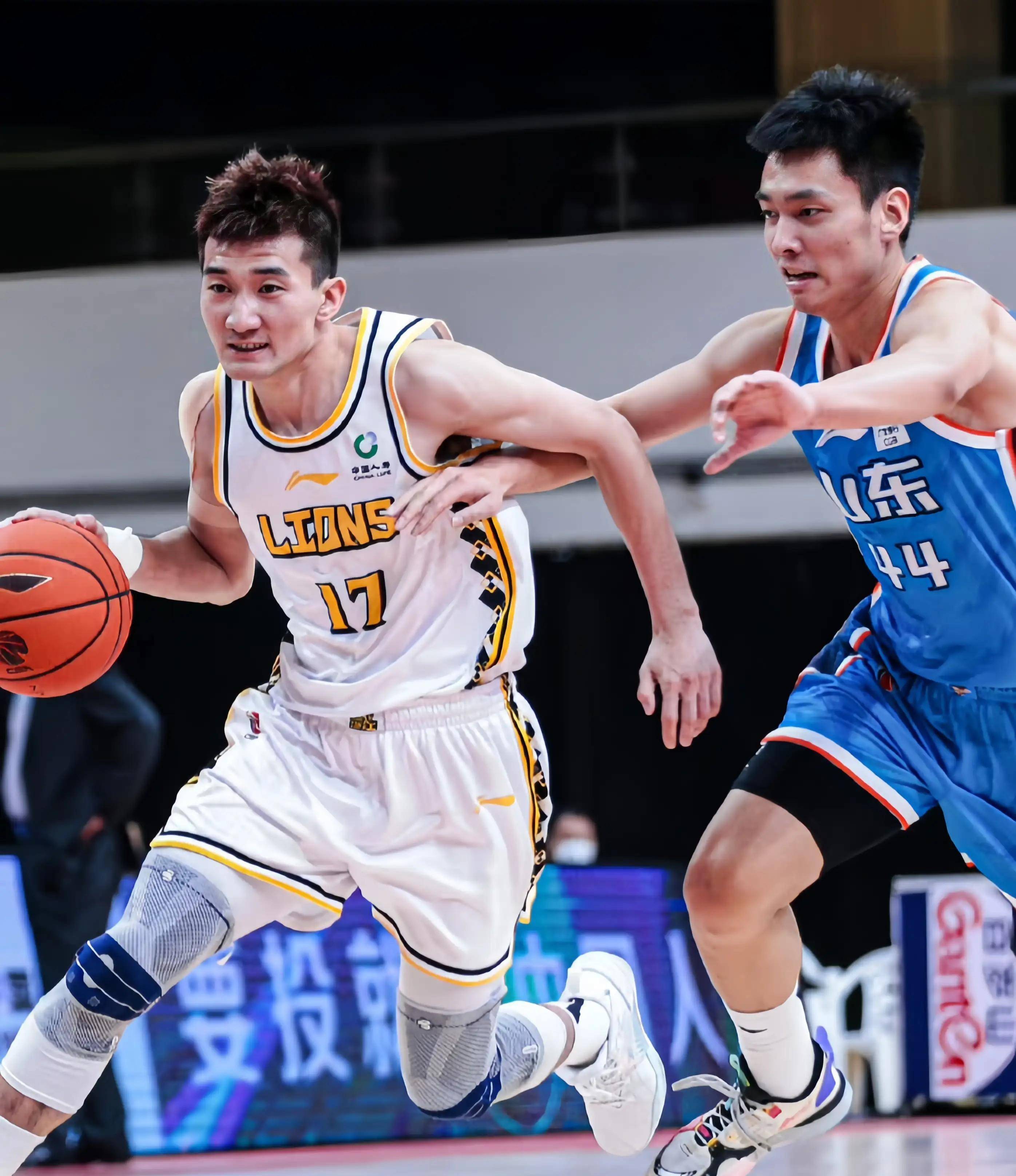 不僅僅是目 不僅僅是目