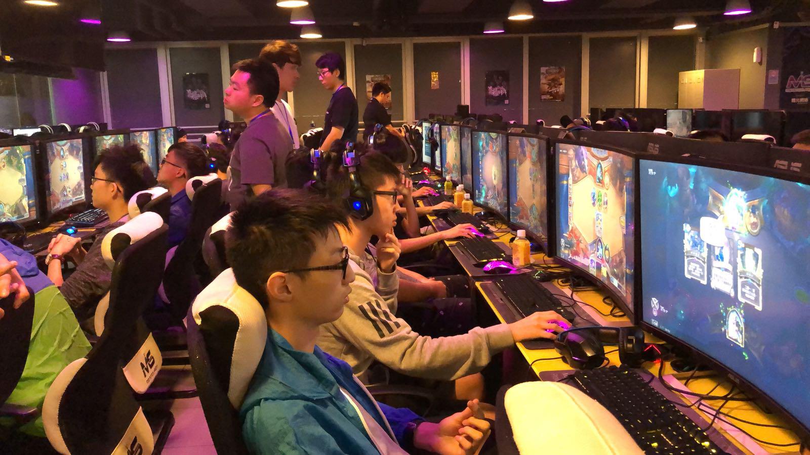 自于对自身 自于对自身