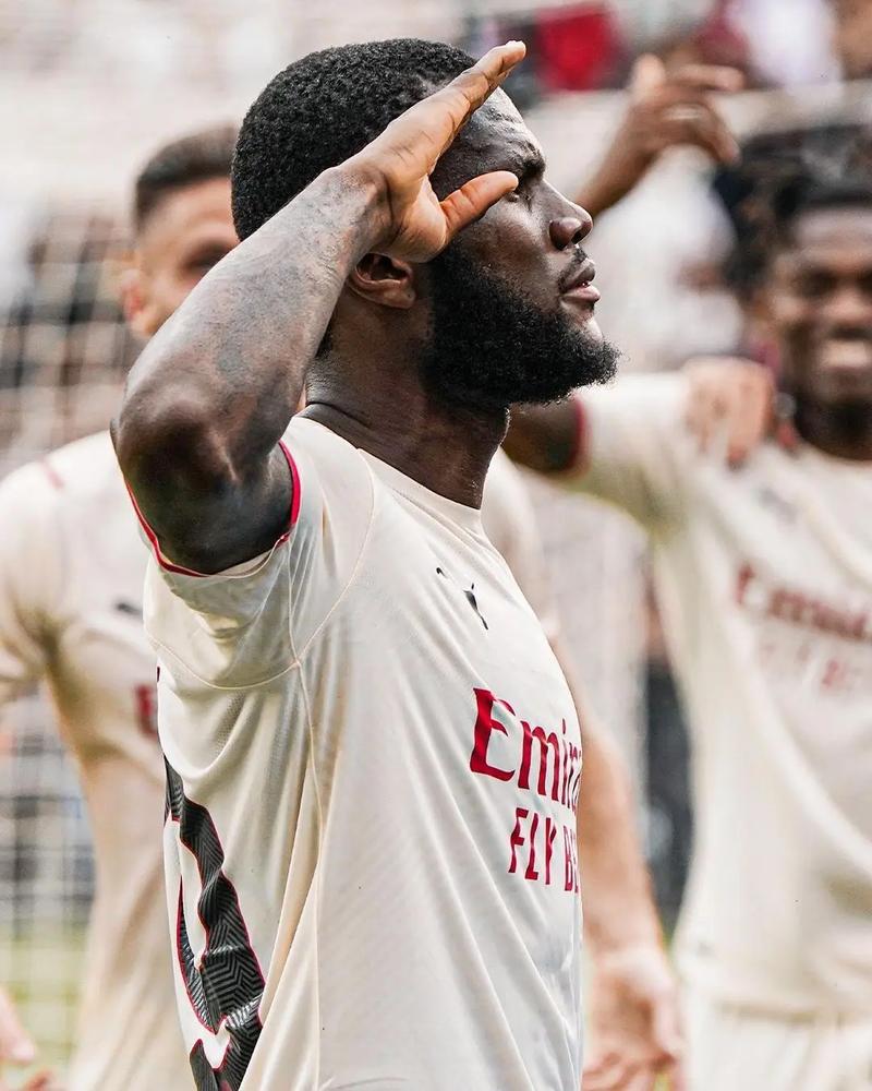 起跑反应稳 起跑反应稳