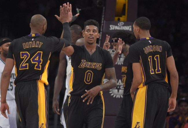 布朗凭一对 布朗凭一对